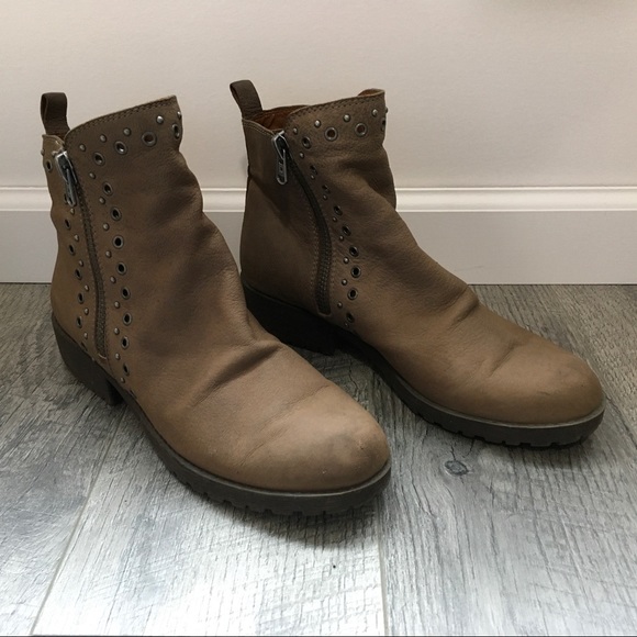 Lucky Brand Shoes - Lucky Brand Hannie Ankle Boot